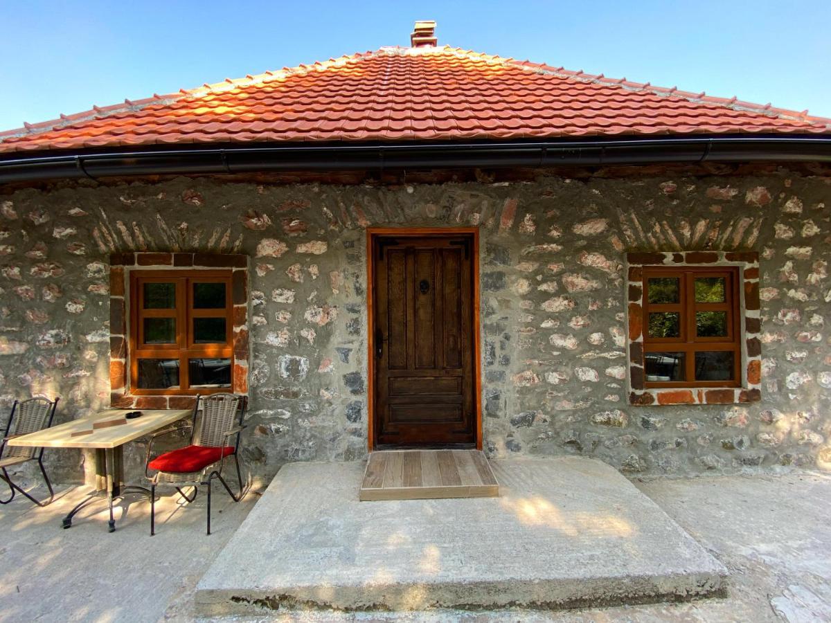 Apartment Old House Podgorica Exterior photo